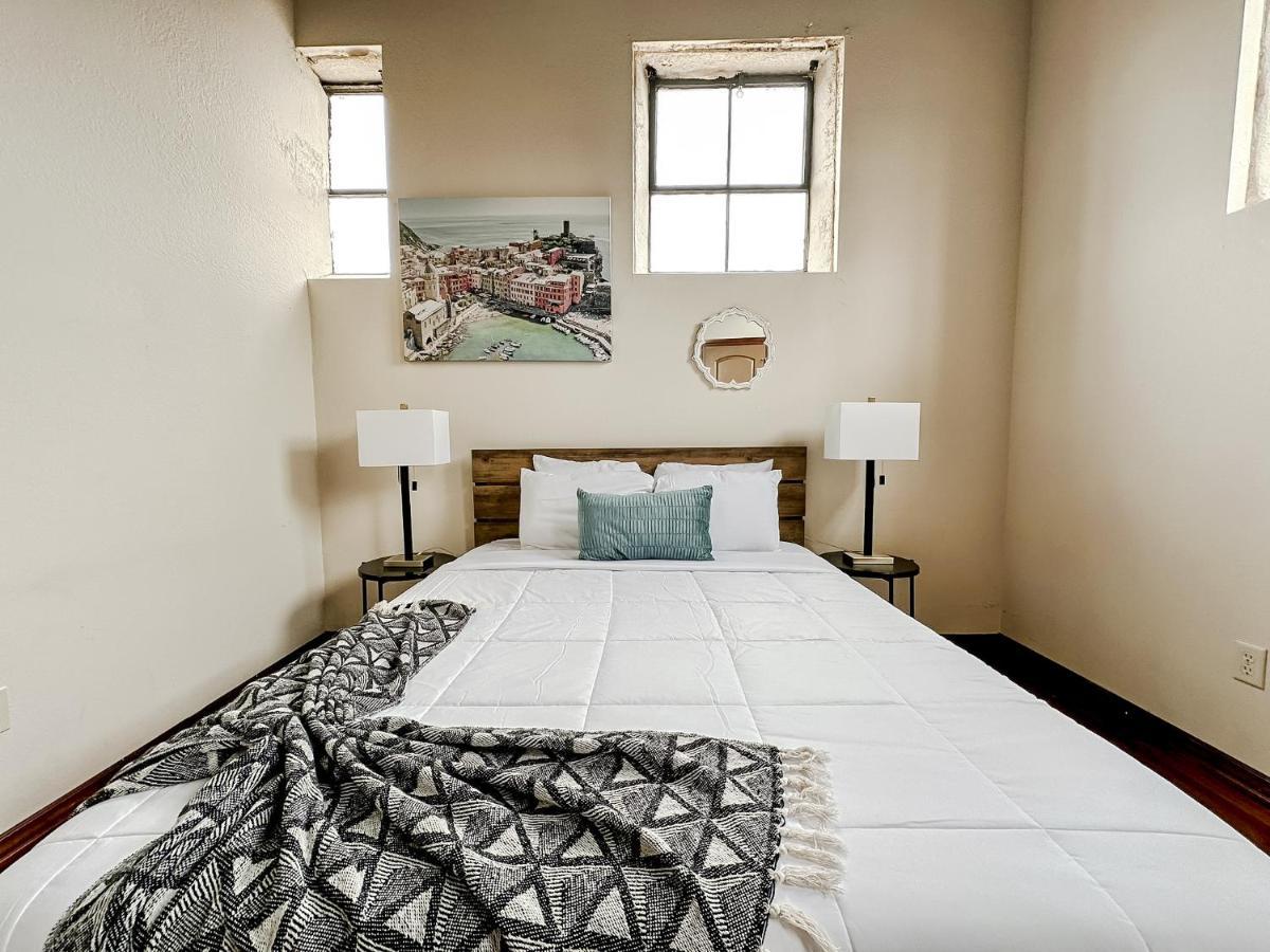 Sleepover 2Bd 1Ba Downtown Springfield Condos Buitenkant foto